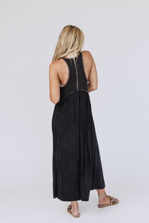 daisy-chain-maxi-dress-black/Black