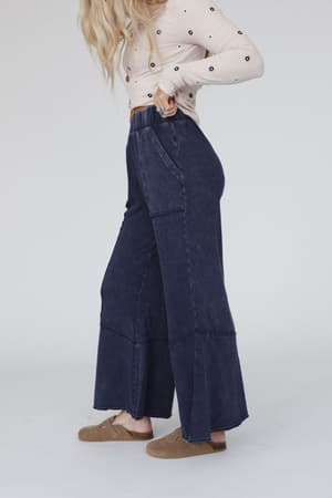 sunset-shore-wide-leg-pants-midnight/Midnight