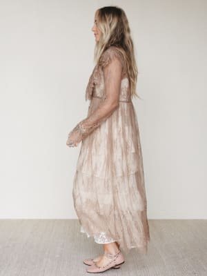 Love Letters Baroque Lace Duster - Taupe L / Taupe