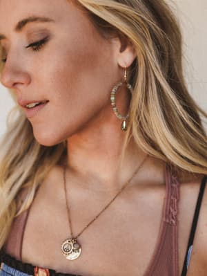 Marta Earring - Natural OS / Natural