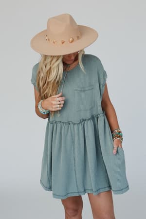 subtle-escape-textured-dress-olive-vintage/Olive Vintage