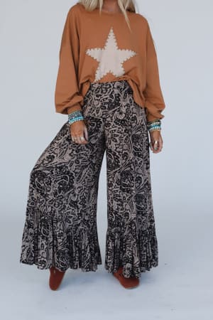 paisley-dream-ruffled-pants-black/Black