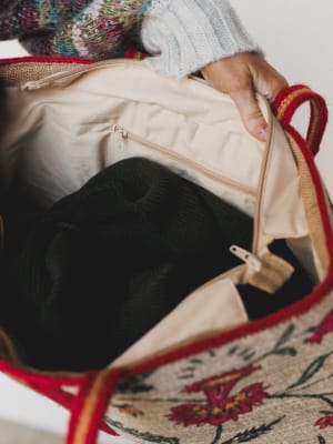 Flower Fields Bag - Cherry Dream OS / Cherry Dream