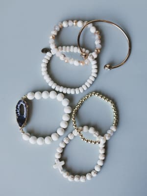 Aspen Bracelet Set - White OS / White