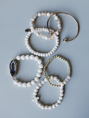 Aspen Bracelet Set: undefined