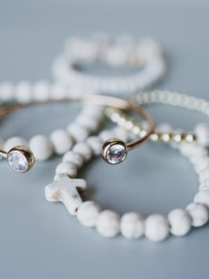 Aspen Bracelet Set - White OS / White