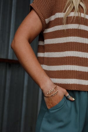 Asteria Leaf Cuff: undefined