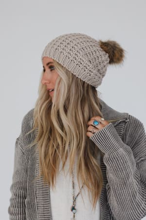 aspen-waffle-knit-faux-fur-beanie-mocha/Mocha
