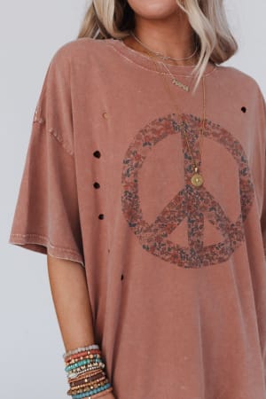 jude-oversized-peace-sign-graphic-tee-mauve/Mauve