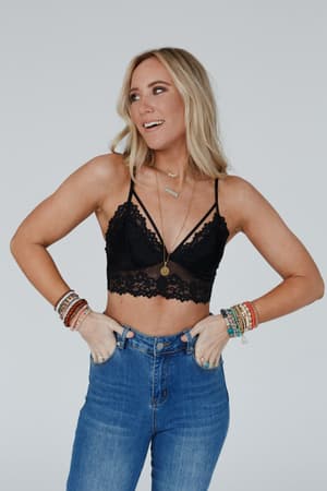 lace-embrace-bralette-black/Black