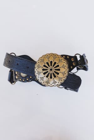 rustic-medallion-concho-belt-black/Black