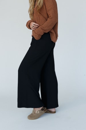 world-traveler-wide-leg-pant-black/Black