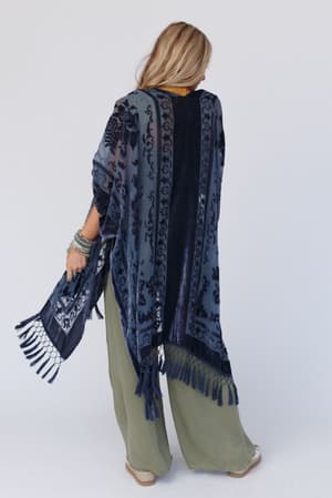 crushin-on-you-velvet-kimono-navy-blue/Navy Blue