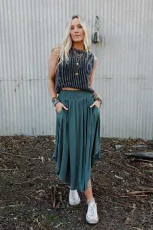 coast-along-top-black/Black