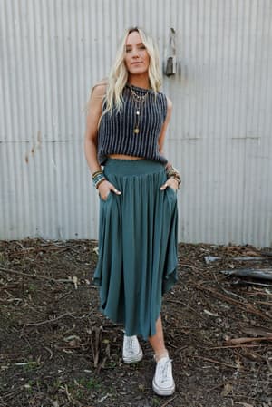 coast-along-top-black/Black