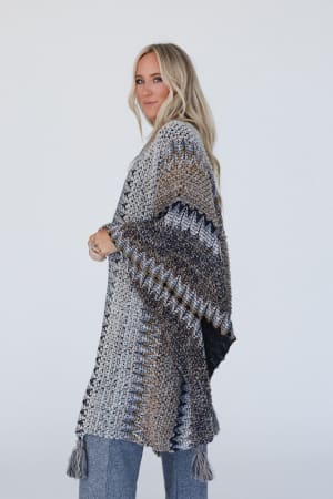 desert-dreams-crochet-ruana-khaki/Taupe