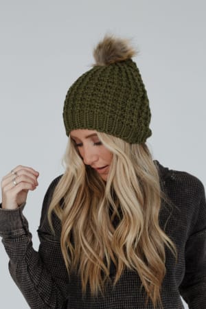 aspen-waffle-knit-faux-fur-beanie-olive/Olive