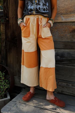 coastal-colorblock-pants-camel/Camel