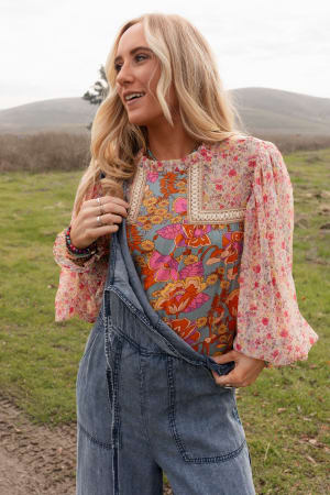 Flower Frenzy Bubble Sleeve Top — Three Bird Nest