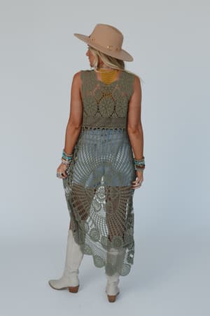 serene-dream-crochet-lace-top-olive/Olive