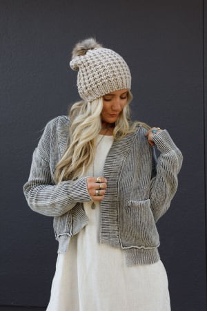 aspen-waffle-knit-faux-fur-beanie-mocha/Mocha