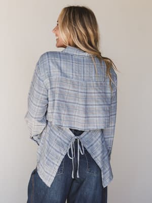 Perfectly Prairie Blouse - Gray Blue L / Gray Blue