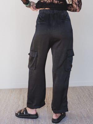 Stealing The Show Satin Pants - Black XL / Black