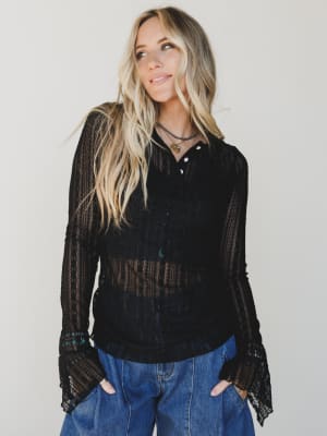 Quaint Darling Lace Long Sleeve Top - Black XL / Black