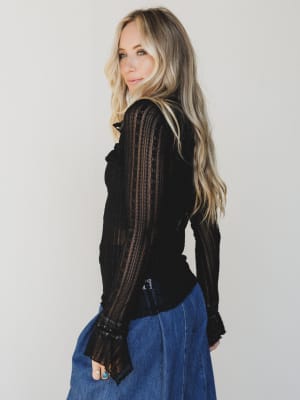 Quaint Darling Lace Long Sleeve Top - Black XL / Black