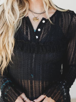 Quaint Darling Lace Long Sleeve Top - Black XL / Black