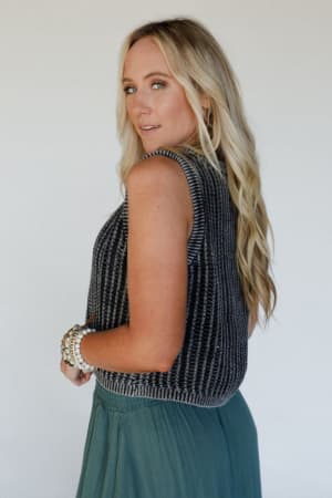 coast-along-top-black/Black