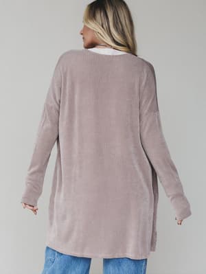 the-nest-classic-layers-cardigan-acorn/Acorn