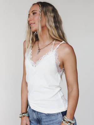 lace-cami-cream/Cream