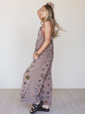 floral-daylight-jumpsuit-mocha/Mocha