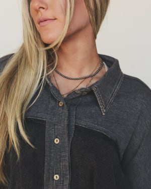 Flutter Fly Bell Sleeve Top - Black XL / Black