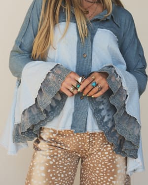 Flutter Fly Bell Sleeve Top - Blue XL / Blue