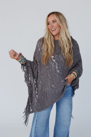 sea-beyond-lace-poncho-gray/Gray