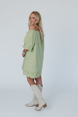 moonlit-orchid-dress-moss/Moss