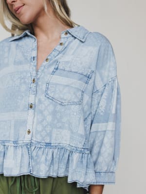 Time to Arrive Top - Light Denim L / Light Denim