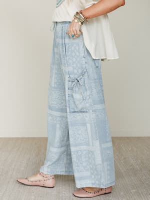 Time to Arrive Pants - Light Denim L / Light Denim