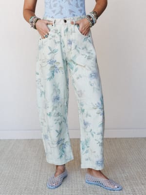 Decades Of Florals Barrel Jeans - Blue L / Blue