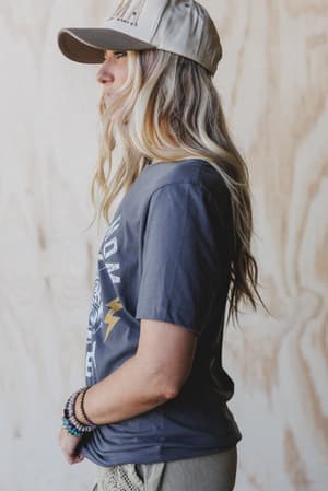 the-nest-rebel-mom-society-tee-charcoal/Grey