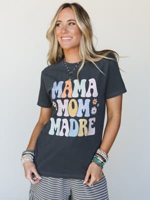 Mama Tee: undefined