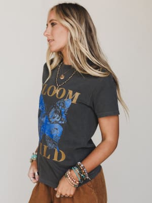 The Nest Bloom Wild Graphic Tee - Pepper XL / Pepper