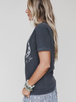The Nest Lucky You Graphic Tee - Pepper S / Pepper