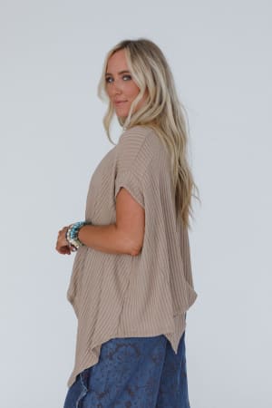 everleigh-textured-tunic-top-taupe/Taupe