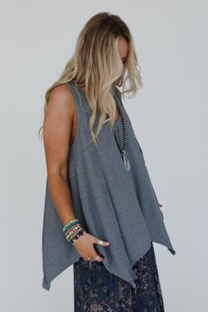 the-nest-drift-away-top-2-tone-charcoal/Gray