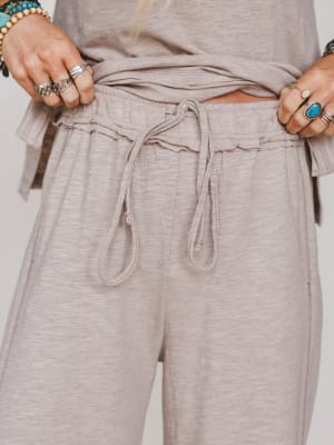 wander-the-horizon-set-ash-mocha/Ash Mocha