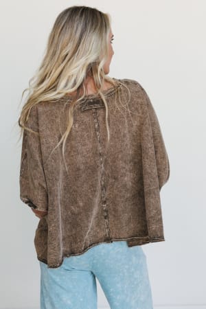 local-escape-top-brown/Brown