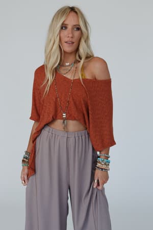 warm-nights-v-neck-top-cayenne/Cayenne